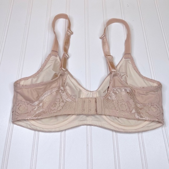 Wacoal Bra Style Standard Underwire 855347 - Picture 2 of 5